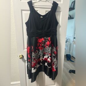 24W Black and Red floral dress